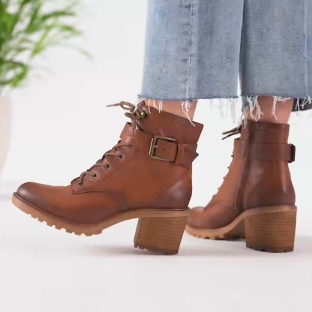 Zodiac Gemma Lace Up Block Heel Brown Leather Boot Size 9M